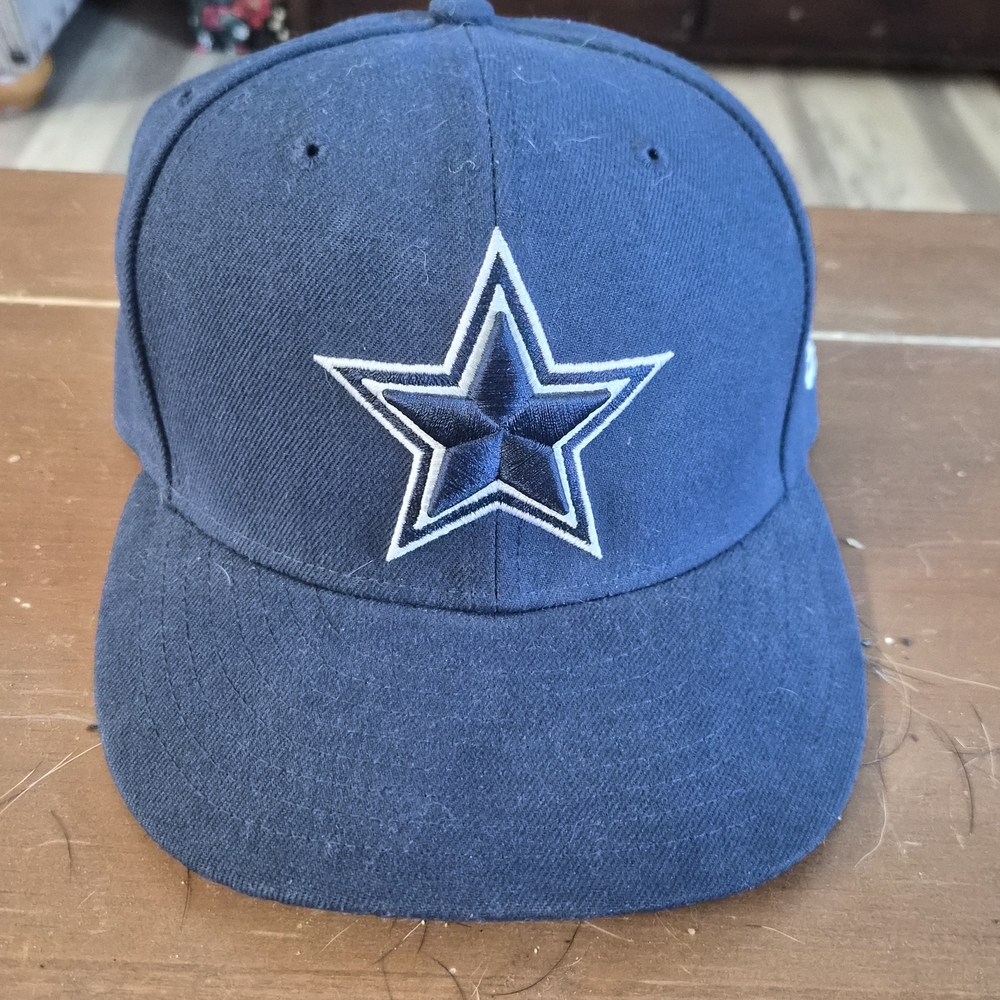 Dallas Cowboys 7 1/8 Blue Star Logo Cap